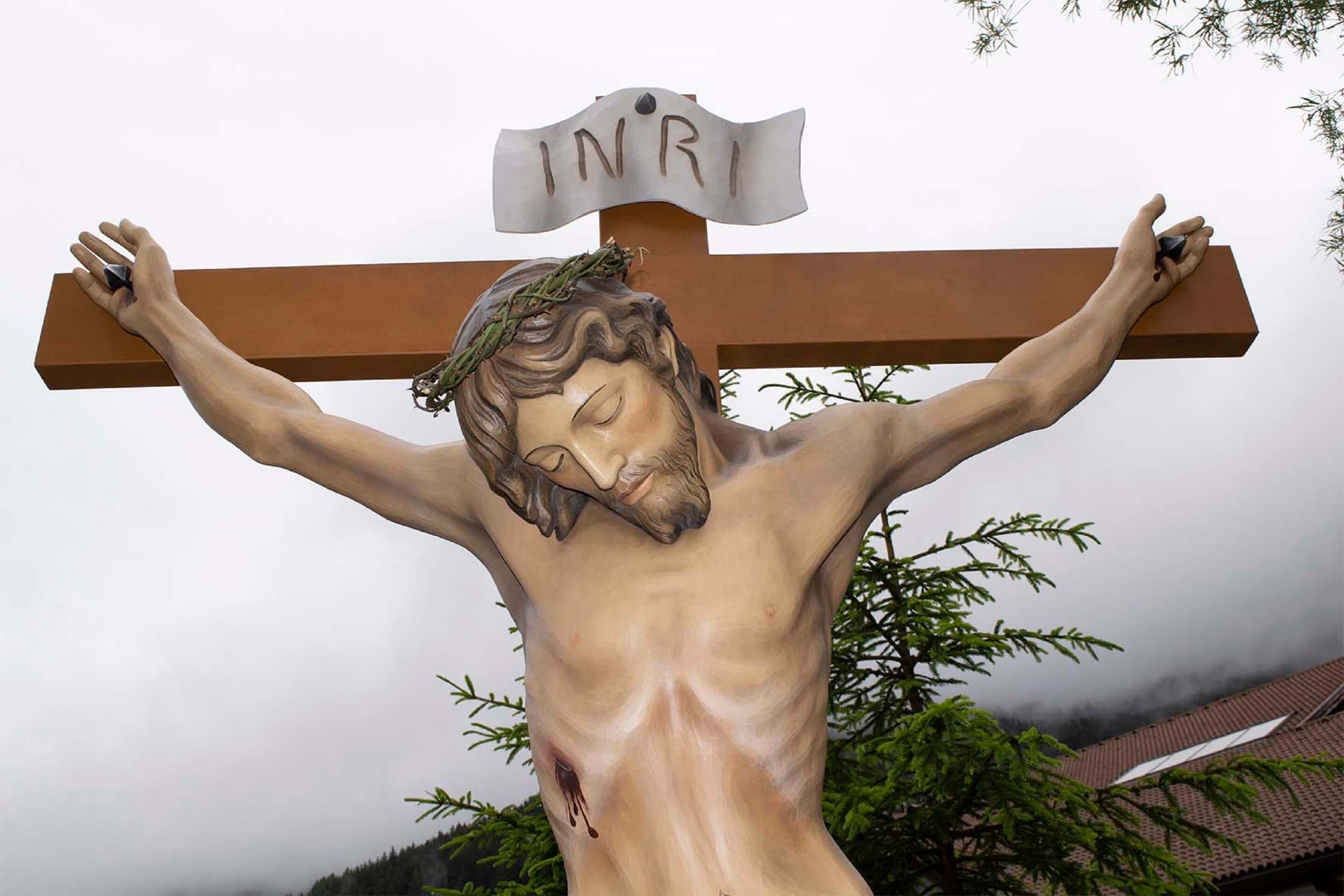 Crucifix art